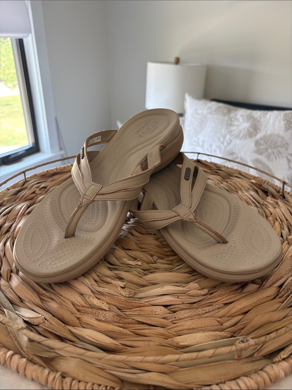 CROCS Women's Tan Beige Flip Flop Sandals